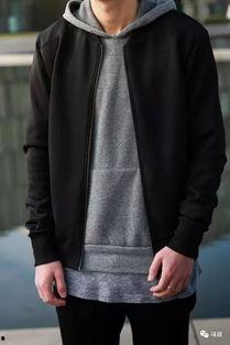 吃瓜灰色卫衣,揭秘吃瓜灰色卫衣的时尚魅力