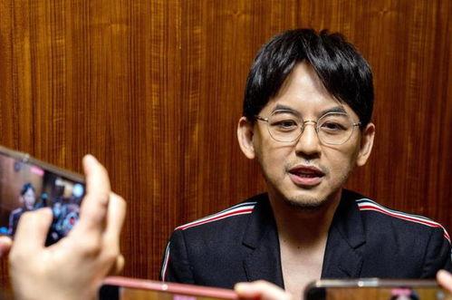 张兰吃臭瓜,勇敢尝鲜臭瓜背后的故事